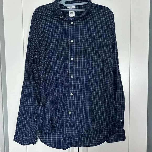 Gap Blue Long Sleeve Button Up Shirt - Picture 2 of 7